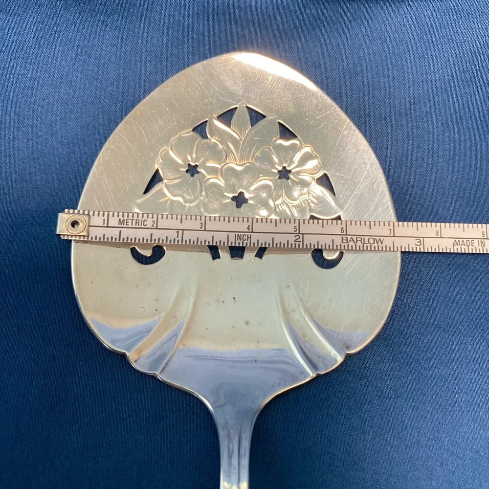 Vintage Precious Mirror International Silver Pierced Tomato Server